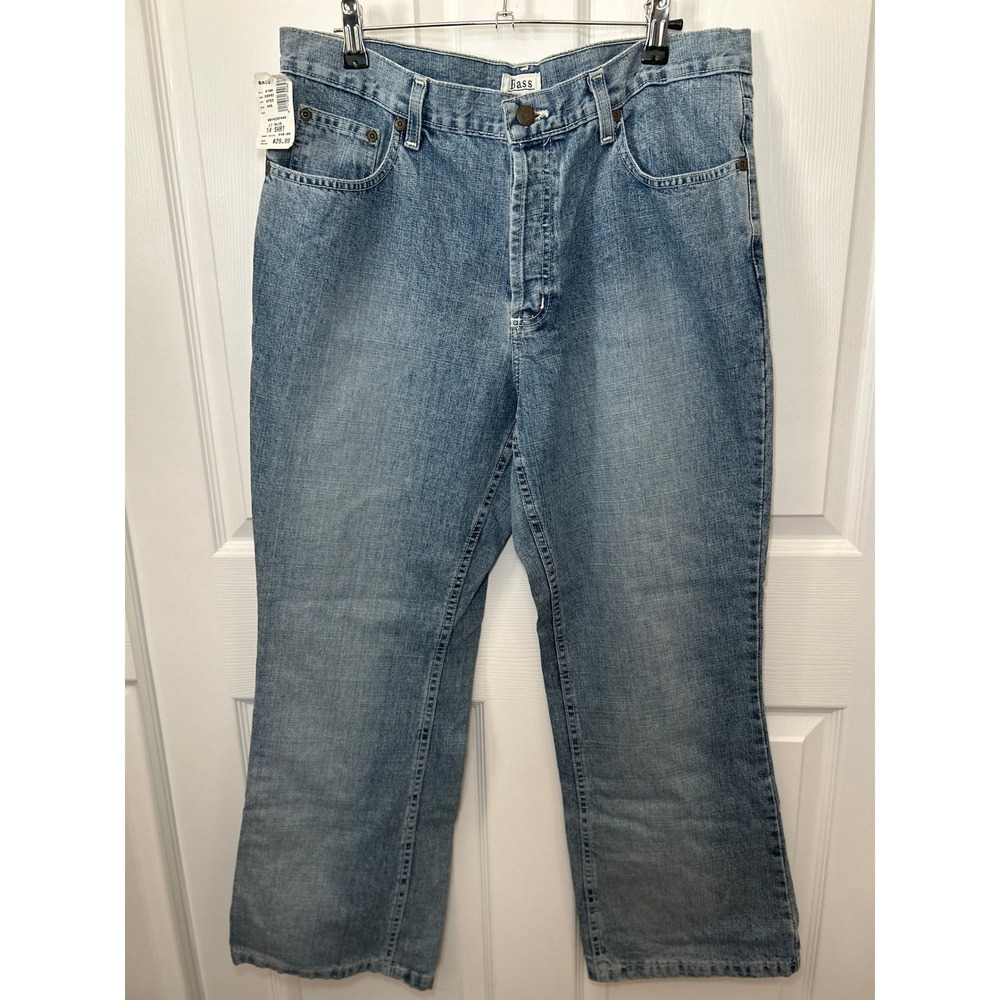 NWT Bass Bootcut Jeans Light Wash Denim Classic Fit Size 14 Short High Rise